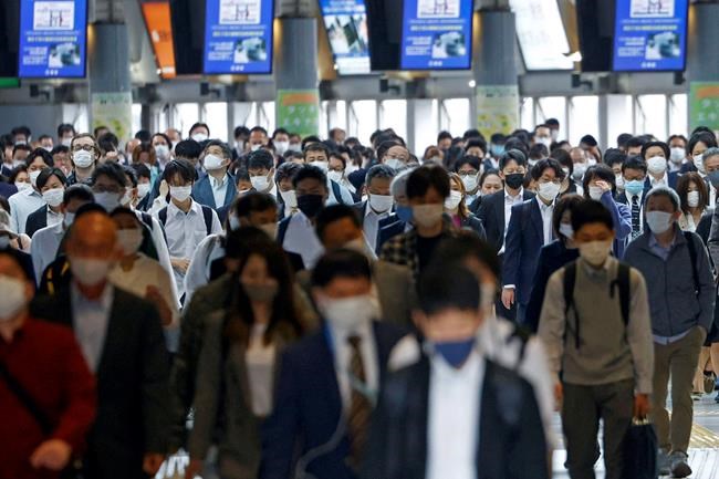Packed trains, drinking: Japanese impatient over virus steps | iNFOnews.ca Packed trains, drinking: Japanese impatient over virus steps | iNFOnews.ca