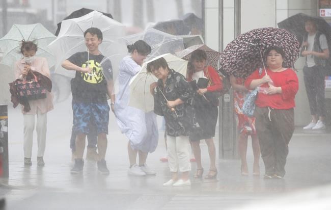 South Korea, Japan brace for winds and rain from 2 typhoons | iNFOnews.ca