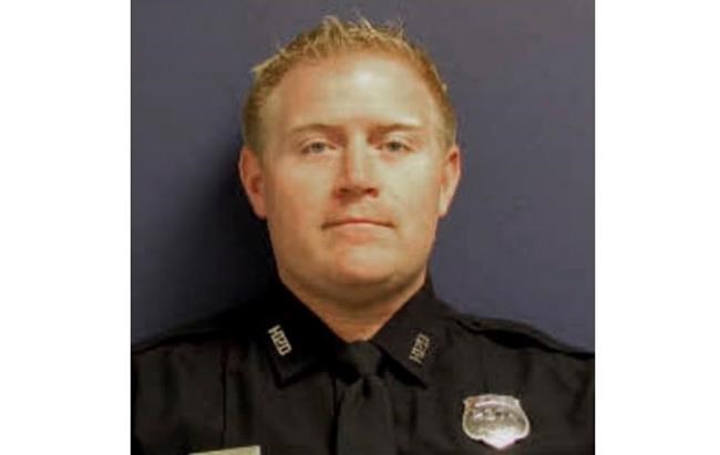 Houston officer injured in helicopter crash now serious | iNFOnews.ca