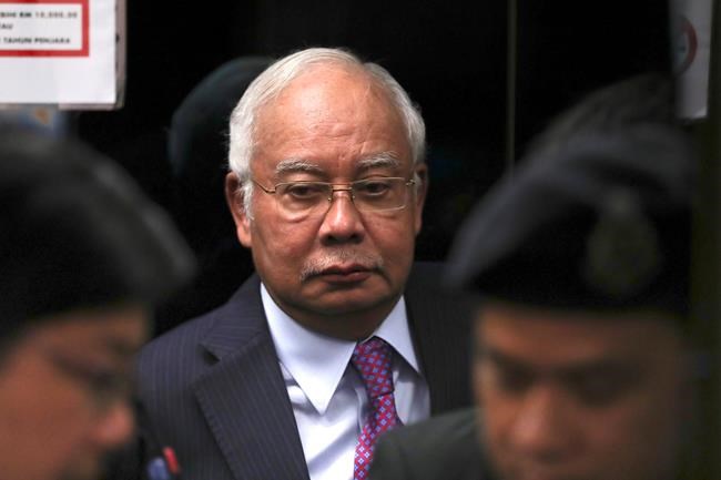 Malaysian ex-PM takes Islamic oath denying murder claim | iNFOnews.ca Malaysian ex-PM takes Islamic oath denying murder claim | iNFOnews.ca