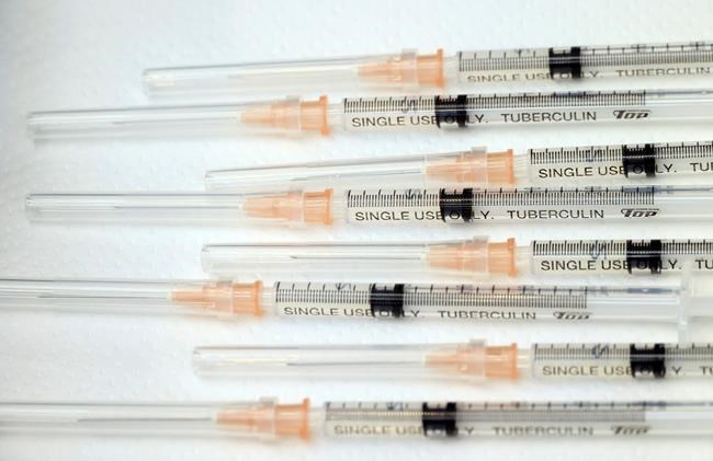Japan extends virus emergency for 2 weeks for Tokyo area | iNFOnews.ca Japan extends virus emergency for 2 weeks for Tokyo area | iNFOnews.ca