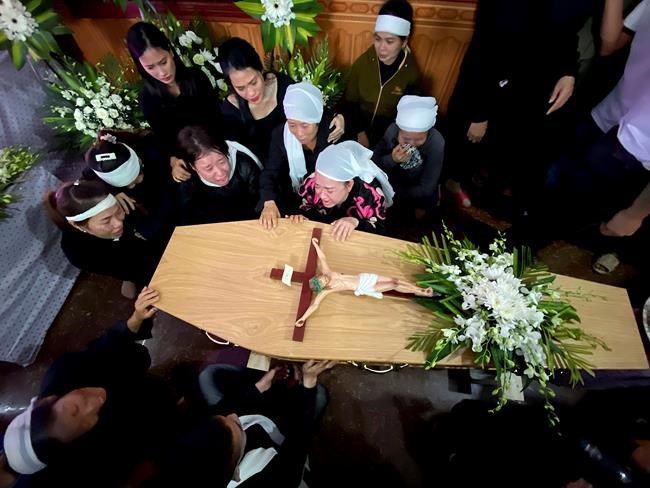 Vietnam receives last of 39 remains of trafficking victims | iNFOnews.ca Vietnam receives last of 39 remains of trafficking victims | iNFOnews.ca