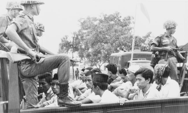 Massacre survivors give Indonesian gov't list of mass graves | iNFOnews.ca Massacre survivors give Indonesian gov't list of mass graves | iNFOnews.ca