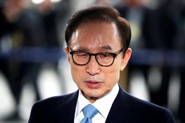 South Korean ex-leader Lee gets 15-year term for corruption | iNFOnews.ca