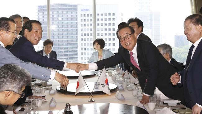 Japan, SKorea lawmakers meet to ease row over trade, history | iNFOnews.ca Japan, SKorea lawmakers meet to ease row over trade, history | iNFOnews.ca