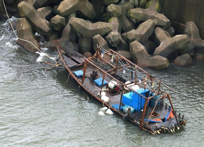 8 thought to be North Korean fishermen wash ashore in Japan | iNFOnews.ca