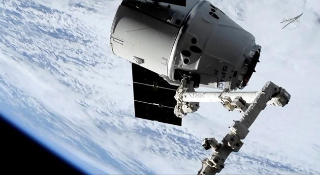 SpaceX shipment reaches space station after weekend launch | iNFOnews.ca