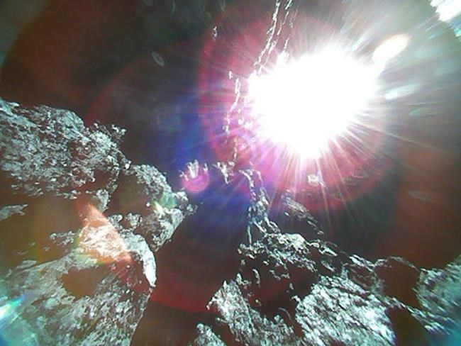 Photos from Japan space rovers show rocky asteroid surface | iNFOnews.ca