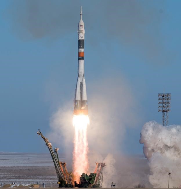 3 astronauts blast off for International Space Station | iNFOnews.ca 3 astronauts blast off for International Space Station | iNFOnews.ca