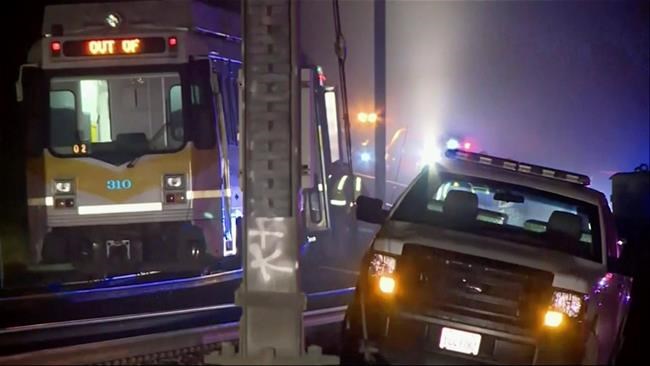 Authorities probe Sacramento light rail crash, 27 injured | iNFOnews.ca CP1745644570