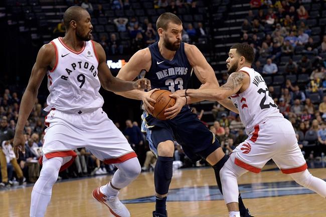 Raptors use 4th-quarter surge to beat Grizzlies 116-107 | iNFOnews.ca