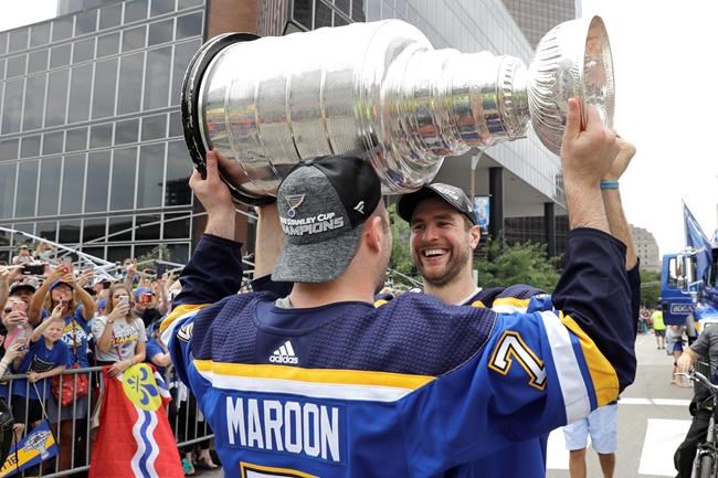 AP Source: NHL salary cap will fall short of projections | iNFOnews.ca