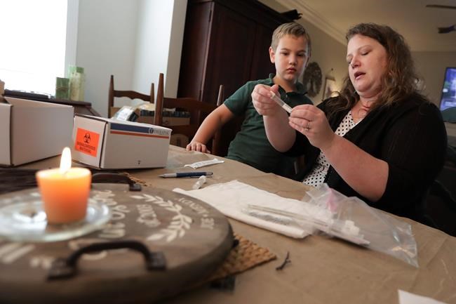 US kids, parents perform DIY tests for coronavirus science | iNFOnews.ca