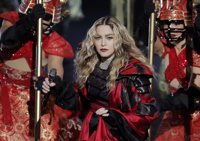 Madonna angers Australian fans with 2-hour concert delay | iNFOnews.ca CP36769110