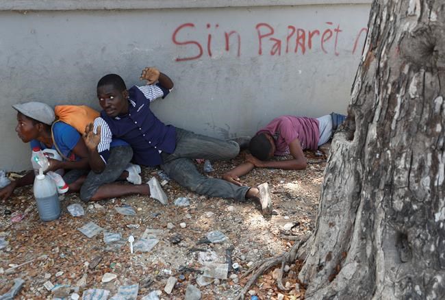 Haitian funerals turn to protests as mourners, police clash | iNFOnews.ca