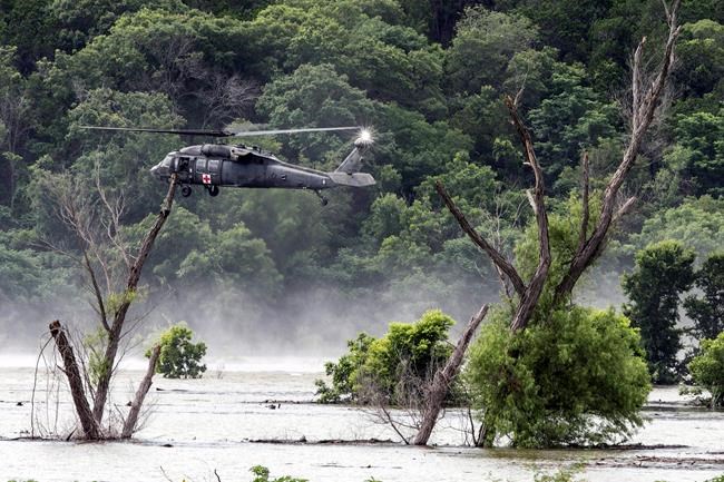 Fort Hood officials were closing roads as truck washed away | iNFOnews.ca