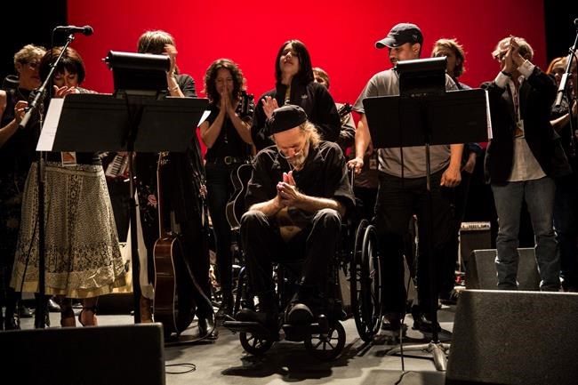 Texas singer-songwriter Jimmy LaFave, 61, dies of cancer | iNFOnews.ca