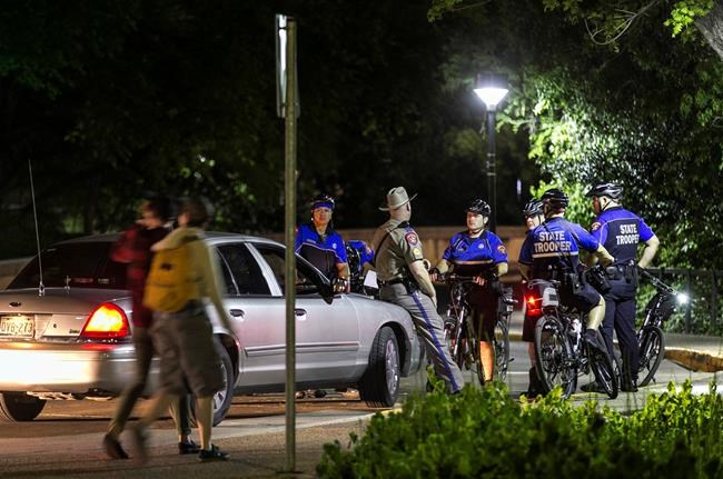 Report: Texas should reduce campus transients after slaying | iNFOnews.ca CP1160000501