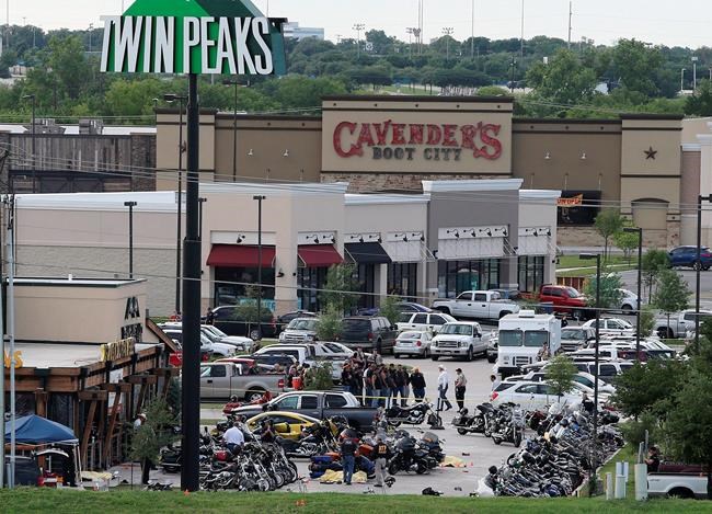 Texas prosecutors drop dozens more cases from Waco shooting | iNFOnews.ca