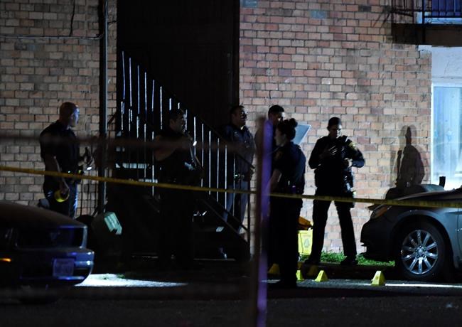 Texas man accused of killing girlfriend, another in argument | iNFOnews.ca
