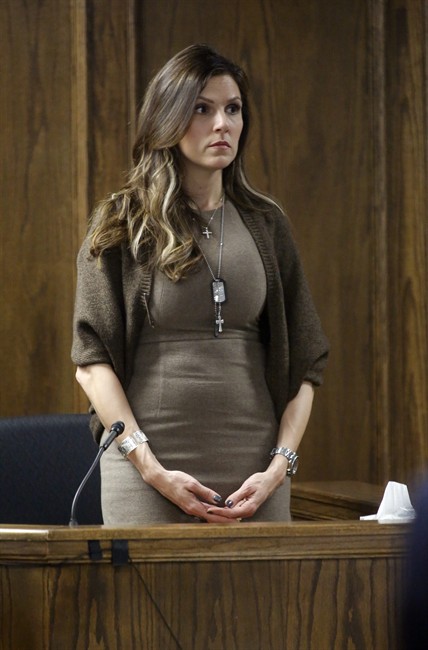 'American Sniper' widow pens new book, talks about grief after his 2013 slaying, death penalty | iNFOnews.ca