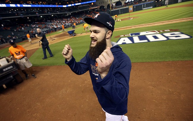 Keuchel stays perfect at home, Carter homers; Astros take series lead with 4-2 win over Royals | iNFOnews.ca CP34913481