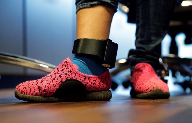 No love for ankle monitors on captured immigrants | iNFOnews.ca No love for ankle monitors on captured immigrants | iNFOnews.ca