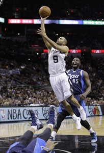 Ellis helps Mavericks cruise past Spurs 113-92 to even series at 1 game apiece | iNFOnews.ca Ellis helps Mavericks cruise past Spurs 113-92 to even series at 1 game apiece | iNFOnews.ca
