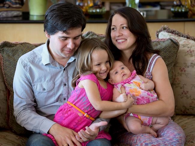 Autopsy: Famed pianist's 2 daughters likely died of asphyxia | iNFOnews.ca