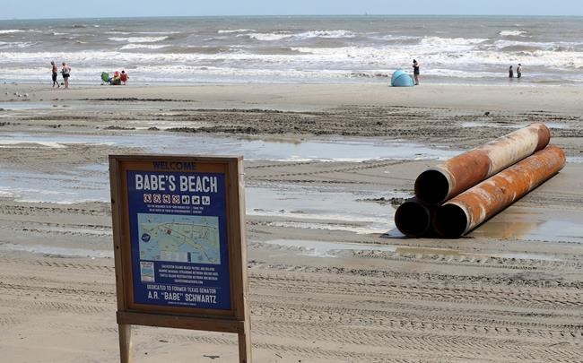 Sand from ship channel dredging improves Galveston beaches | iNFOnews.ca Sand from ship channel dredging improves Galveston beaches | iNFOnews.ca