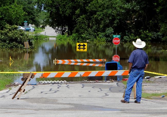 The Latest: Heavy rain continues in parts of Texas | iNFOnews.ca
