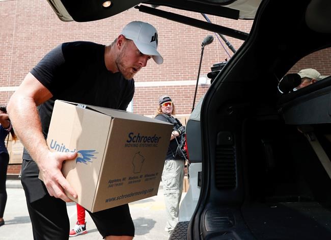 Texans star JJ Watt's Hurricane Harvey effort raises $41.6M | iNFOnews.ca Texans star JJ Watt's Hurricane Harvey effort raises $41.6M | iNFOnews.ca