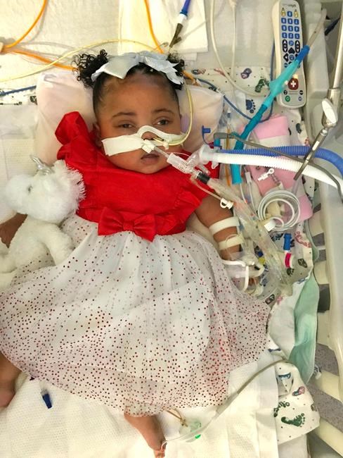 Mother of Texas baby on life support talks amid court battle | iNFOnews.ca