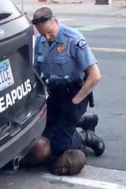 Police across US speak out against Minneapolis custody death | iNFOnews.ca