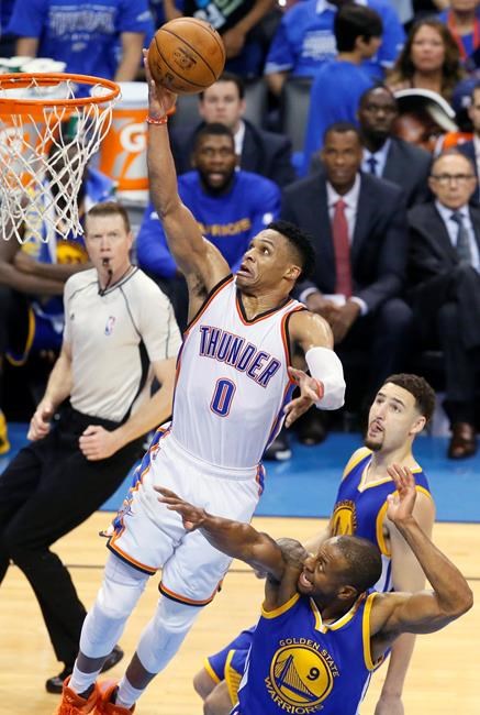 Thompson's 41 points, 11 3s save Golden State's season | iNFOnews.ca
