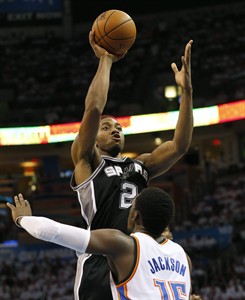 Spurs beat Thunder in overtime to advance to NBA Finals | iNFOnews.ca