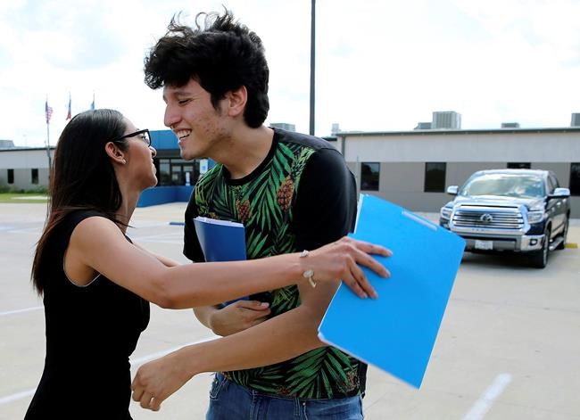 ICE releases US citizen, 18, wrongfully detained near border | iNFOnews.ca