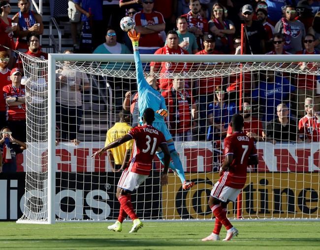 Lamah scores twice, FC Dallas beat Toronto 3-1 | iNFOnews.ca