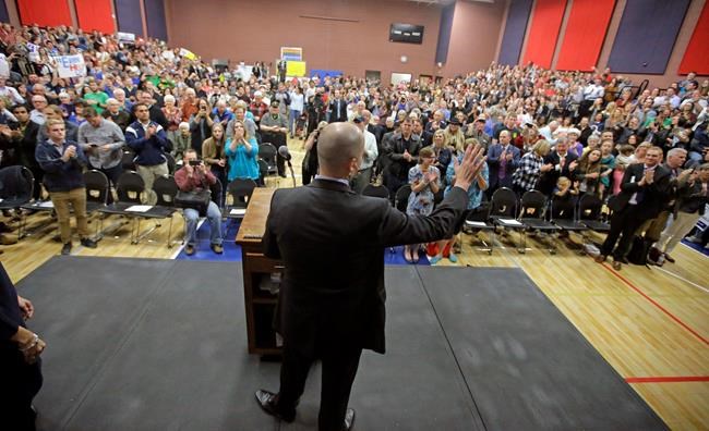 Evan McMullin cites national security expertise | iNFOnews.ca CP344582828
