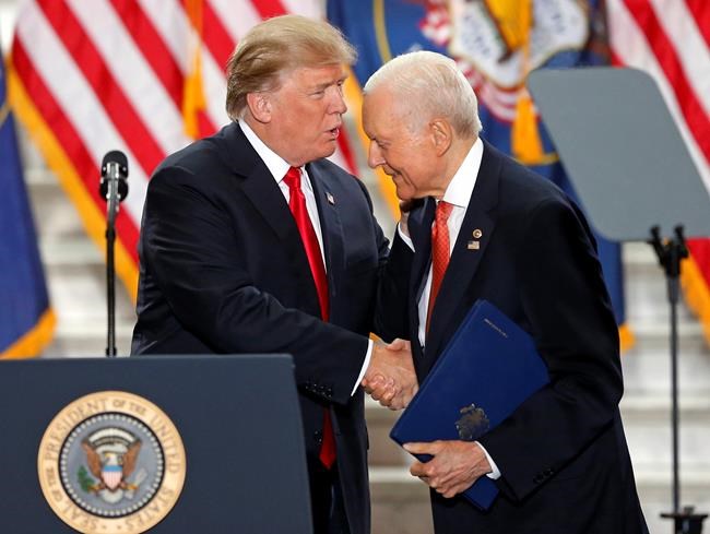 The Latest: Trump hails Hatch after retirement announcement | iNFOnews.ca CP677519548