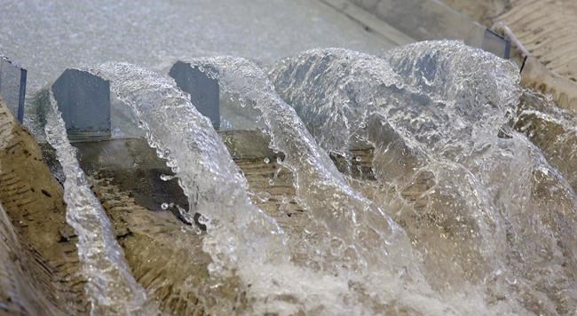 Engineers use replica to pinpoint California dam repairs | iNFOnews.ca