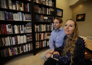 Gay advocates assail new TV show 'My Husband's Not Gay'; featured Mormon men say they're happy | iNFOnews.ca CP31382596