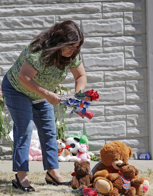 Police weigh changes after Utah shooting killed mom, son | iNFOnews.ca