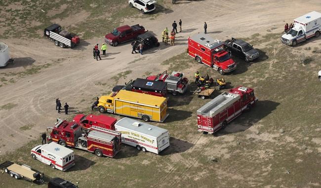 Fireball soars when officials blow up derailed train cars | iNFOnews.ca CP2004388181