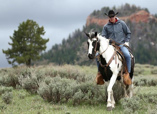 Trump expected to shrink 2 Utah monuments by two-thirds | iNFOnews.ca CP1896315977