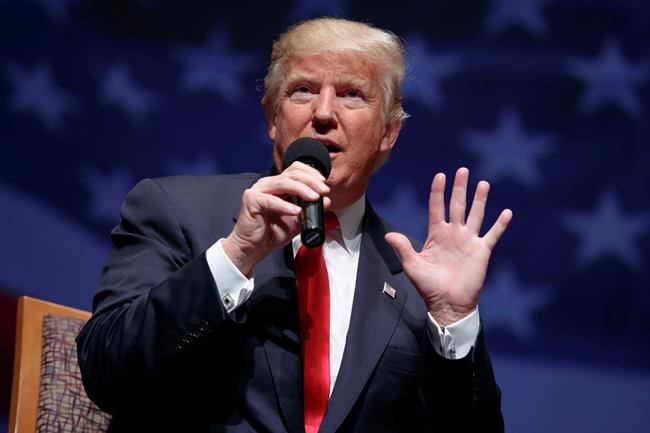 Trump seeks distance from donation supporting Florida AG | iNFOnews.ca CP183788679