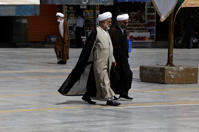Muslims mark Ramadan amid virus surge and new restrictions | iNFOnews.ca