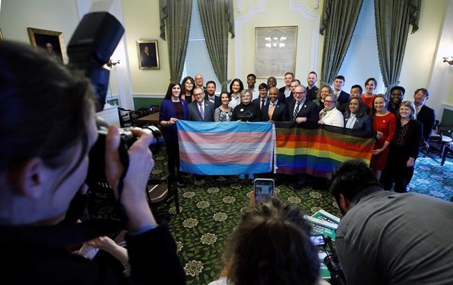 Virginia lawmakers pass protections for LGBTQ people | iNFOnews.ca Virginia lawmakers pass protections for LGBTQ people | iNFOnews.ca