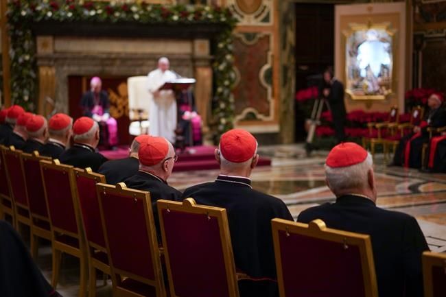 Pope, citing pandemic effect, cuts pay for cardinals, others | iNFOnews.ca CP793319329