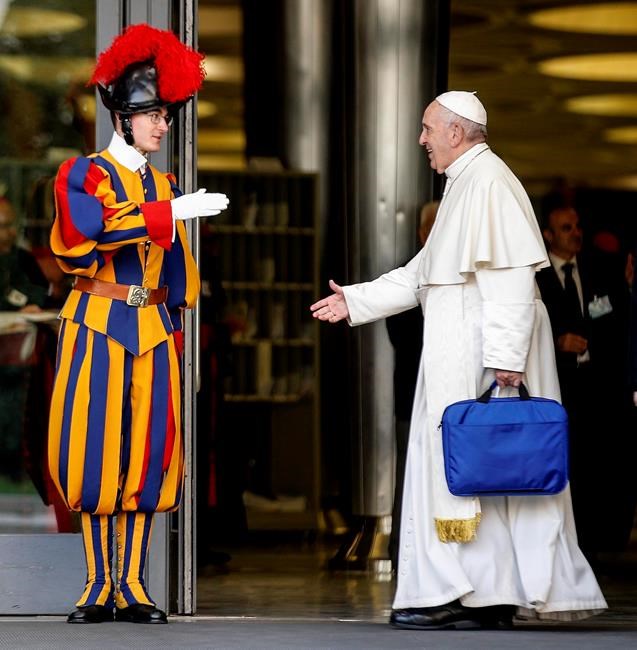 Pope wraps up synod on youth claiming persecution over abuse | iNFOnews.ca